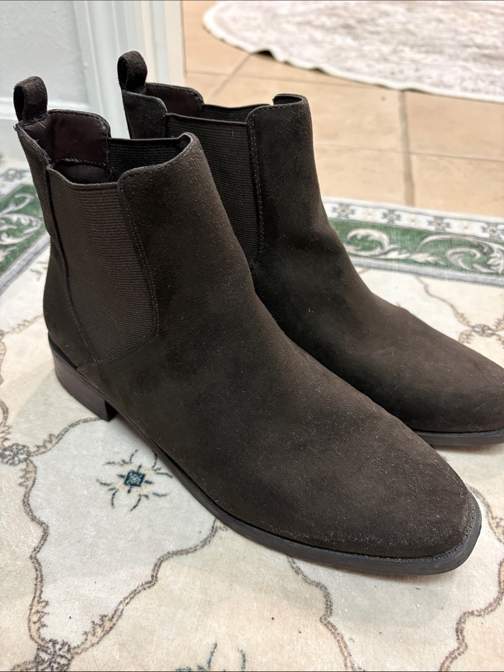 LOFT Women's Chelsea Ankle Boots - Dark Brown Suede